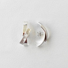 画像をギャラリービューアに読み込む, pierce silver / HDM670
